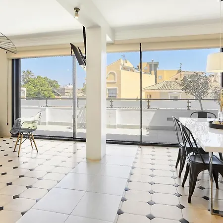 Vila In Center New Salt Water Pool *