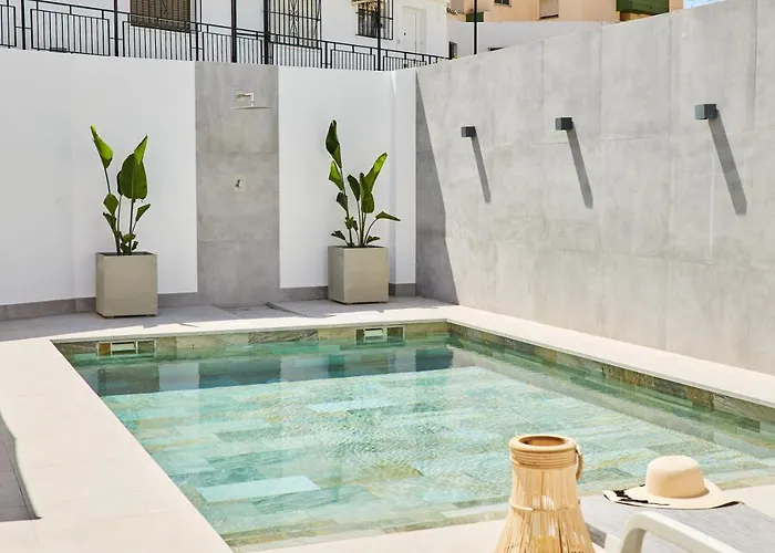 וילה In Center New Salt Water Pool פואנגירולה